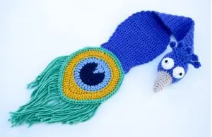 Amigurumi peacock bookmark