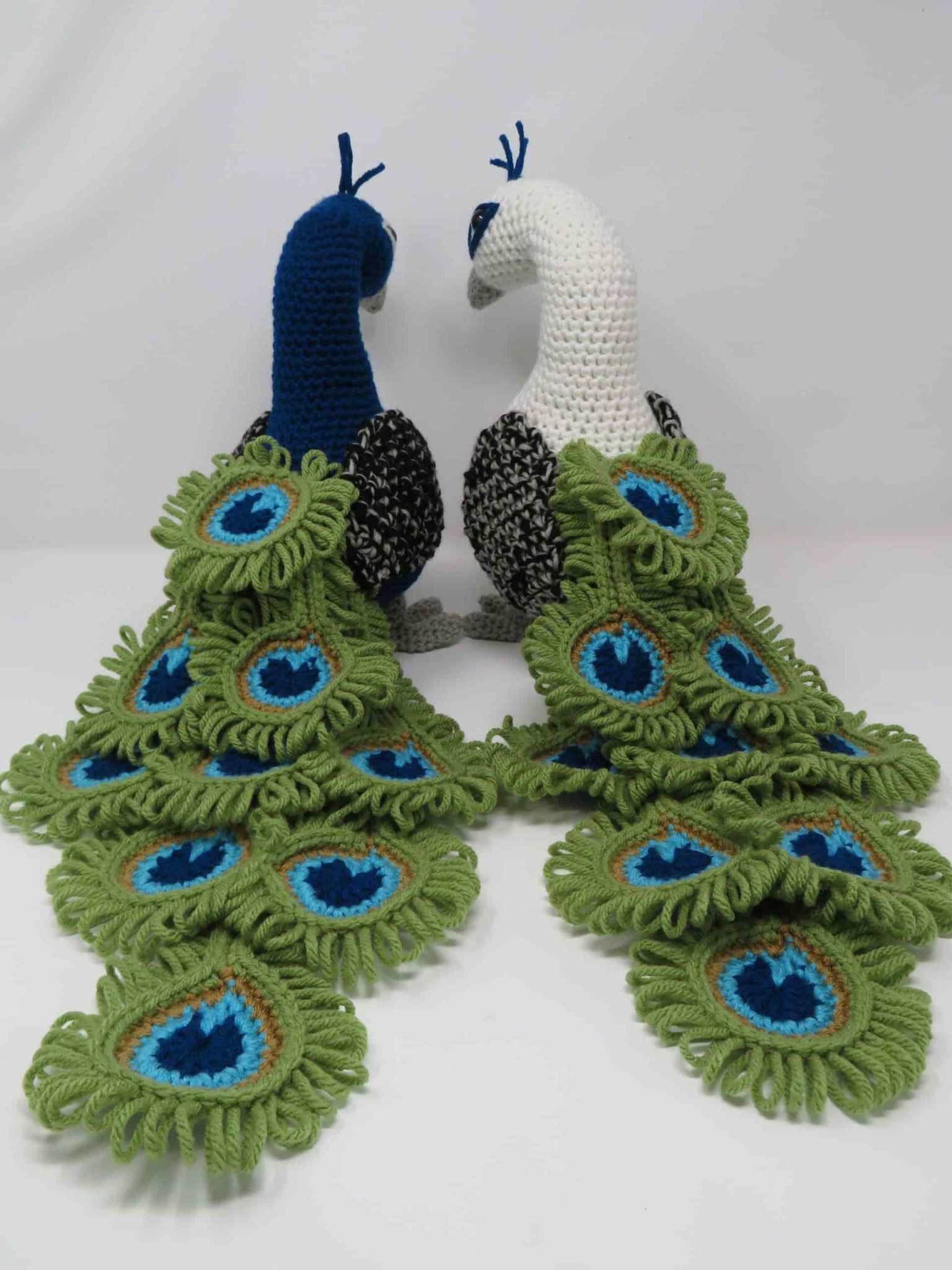 5 Free Crochet Peacock Amigurumi Patterns